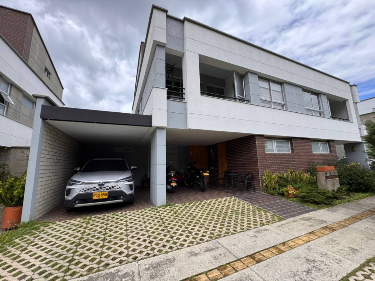 4BR House in Barro blanco (220 m²)