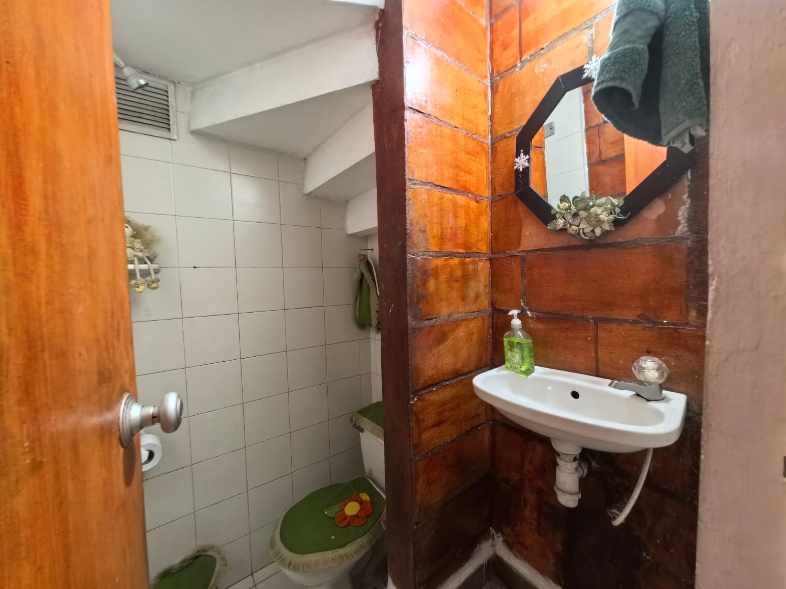 Casa en venta en Alamos, Bogotá · foto 8 de 16