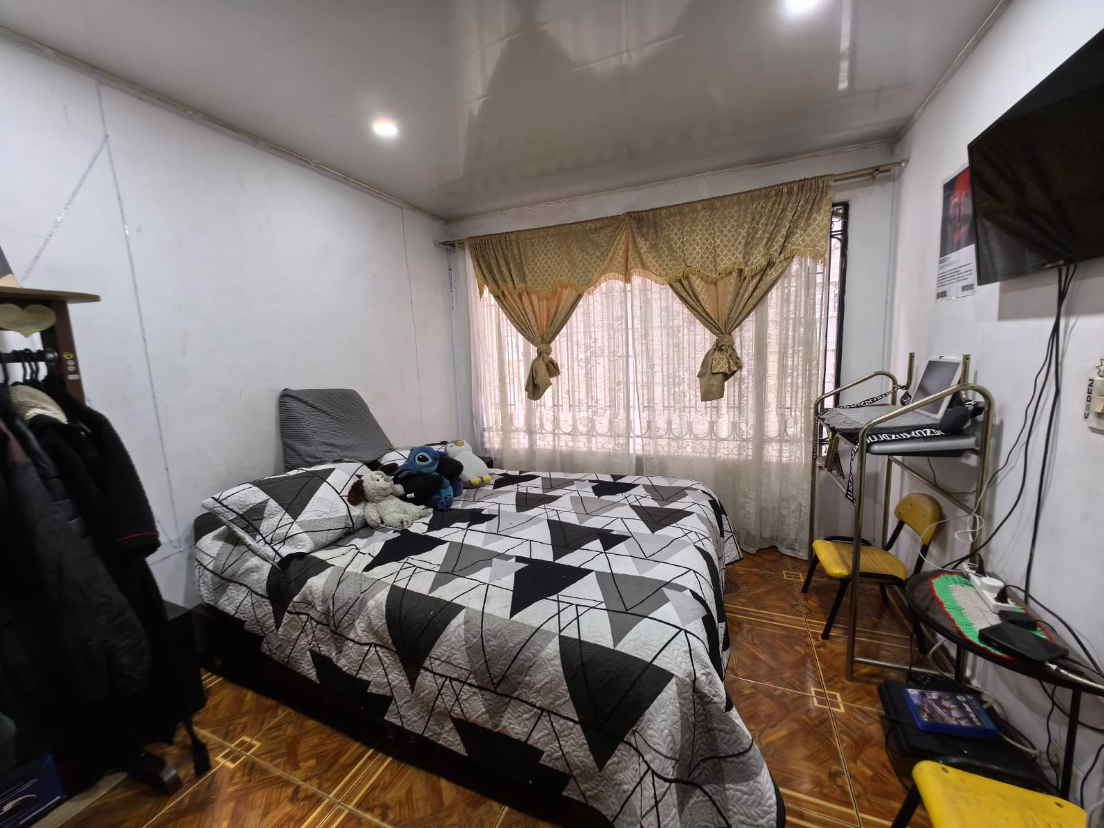 Casa en venta en Alamos, Bogotá · foto 12 de 16