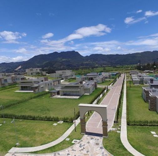 Lote en venta en Centro, Sopó, 3292 m² · foto 3 de 4