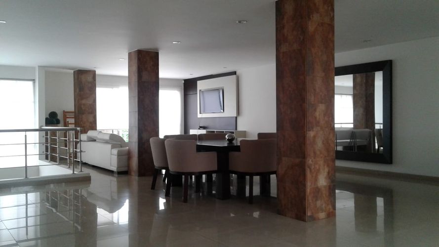 Casa de 4 alcobas en venta en Ciudad Jardin, Cali, 450 m² · foto 8 de 24