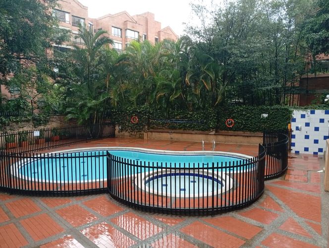 Apartamento de 4 alcobas en arriendo en Los Balsos, Medellín, 96 m² · foto 15 de 17
