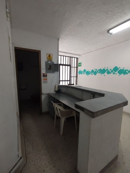 Edificio en arriendo en Sector Plaza De Bolivar, Pereira, 2600 m² · foto 3 de 24