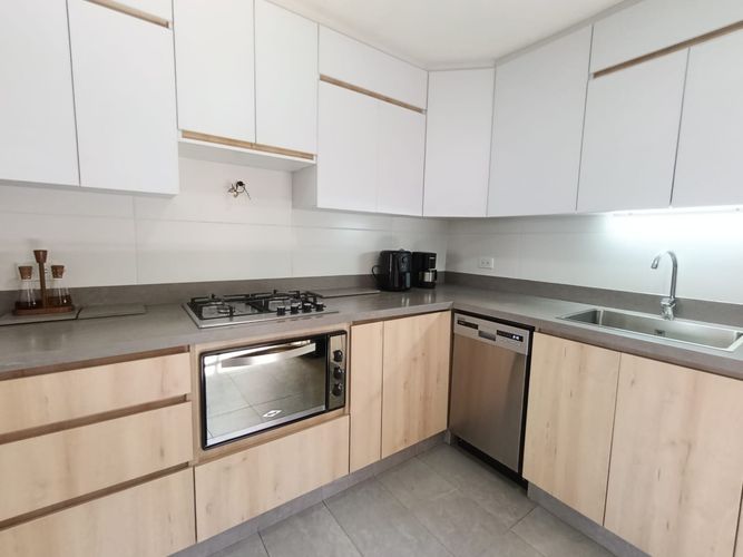 Apartamento de 3 alcobas en arriendo en Altos Del Poblado, Medellín, 135 m² · foto 14 de 20