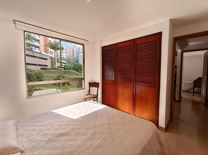 Apartamento de 3 alcobas en arriendo en Altos Del Poblado, Medellín, 135 m² · foto 20 de 20