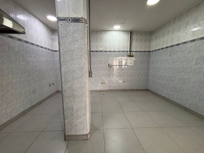Local en arriendo en La Candelaria, Medellín, 22 m² · foto 3 de 7
