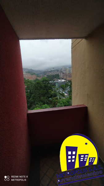 Apartamento en venta en Boston, Medellín · foto 5 de 13