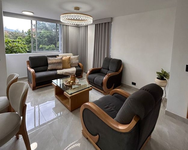Apartamento de 3 alcobas en venta en Belén, Medellín, 112 m² · foto 8 de 16