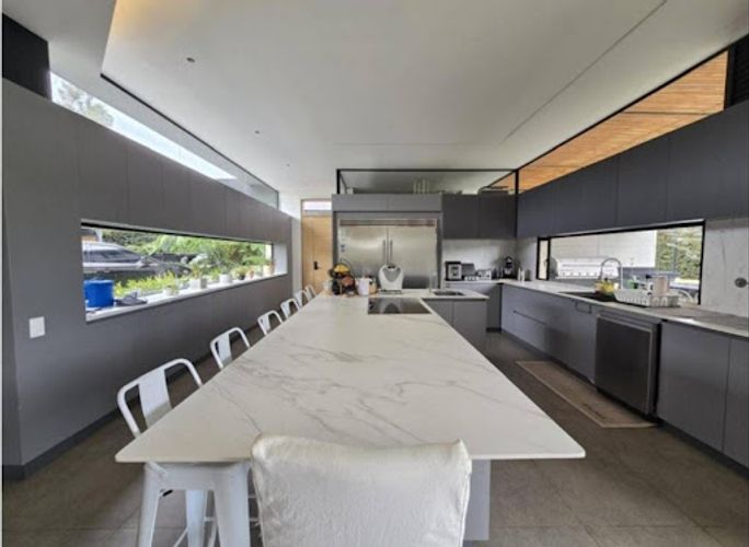 Casa de 5 alcobas en venta en Las Palmas, Envigado · foto 2 de 18