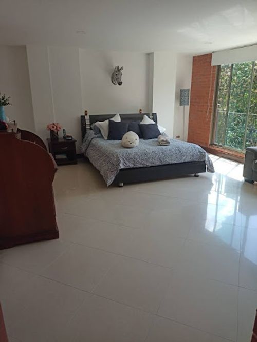 Casa de 3 alcobas en venta en Vereda San Jose, Sabaneta, 410 m² · foto 2 de 24