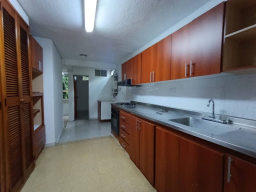 Casa en venta en Las Antillas, Envigado · foto 2 de 18