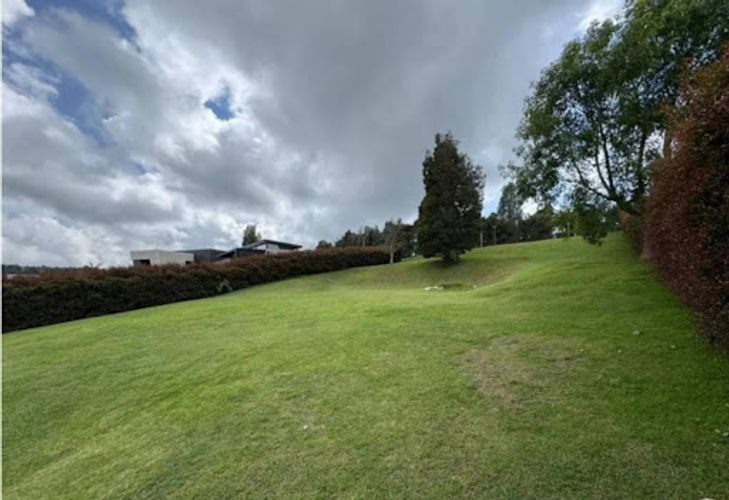 Lote en venta en Las Palmas, Envigado, 1935 m² · foto 5 de 5