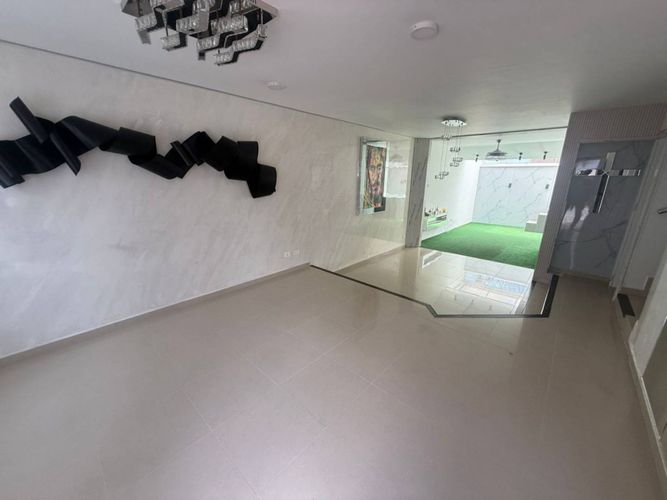 Casa de 4 alcobas en venta en Lagos Del Cacique, Bucaramanga, 167 m² · foto 3 de 21