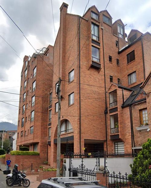 Apartaestudio en venta en Chapinero, Bogotá, 45 m² · foto 2 de 15