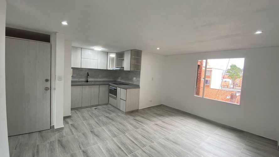 Apartaestudio en venta en Chapinero, Bogotá, 45 m² · foto 3 de 15