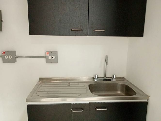 Oficina en arriendo en Laureles, Medellín, 64 m² · foto 5 de 8