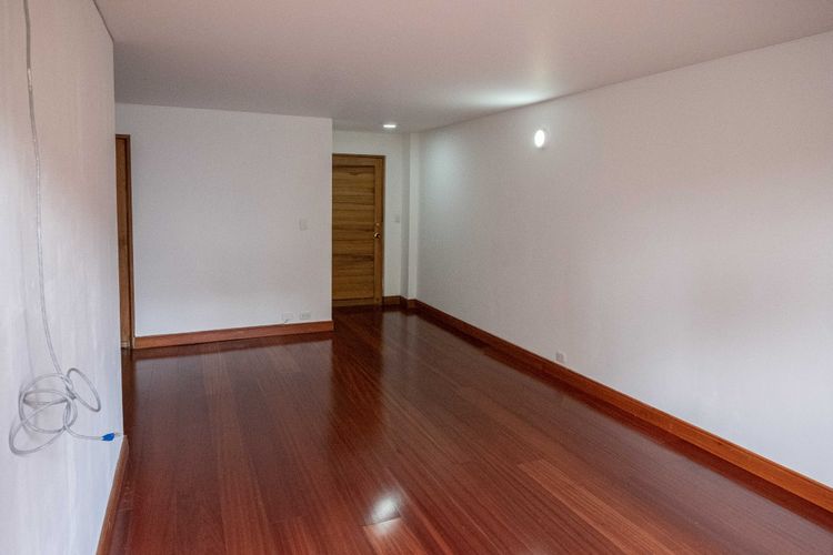 Apartamento de 2 alcobas en venta en Cedro Golf, Bogotá, 74 m² · foto 6 de 15