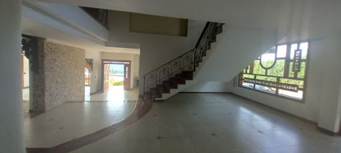 Casa de 5 alcobas en venta en Las Lomitas, Sabaneta, 614 m² · foto 8 de 24
