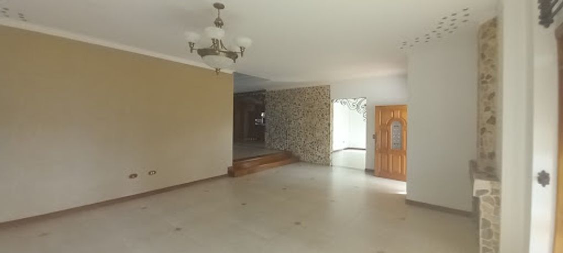 Casa de 5 alcobas en venta en Las Lomitas, Sabaneta, 614 m² · foto 15 de 24