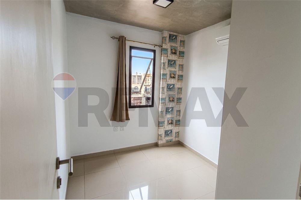 VENDO DEPARTAMENTO DE 3 DORM. CON RENTA EN INSIGNIA 1   J.A. — foto 3