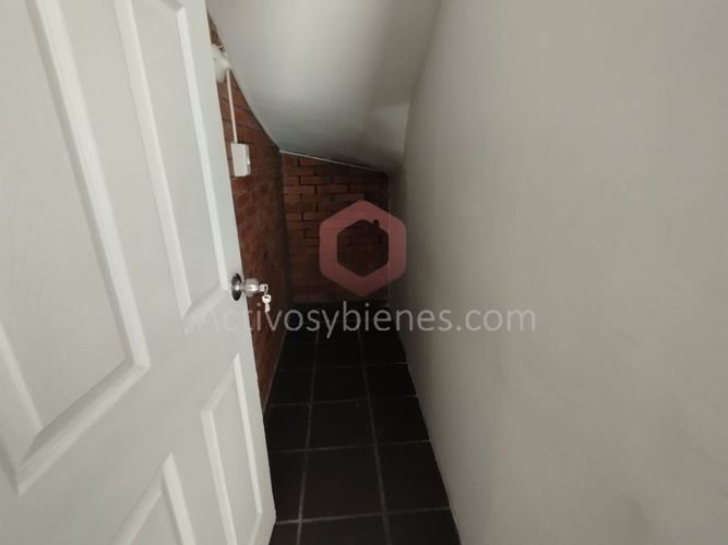 Local en arriendo en Colombia, Medellín, 68 m² · foto 5 de 17