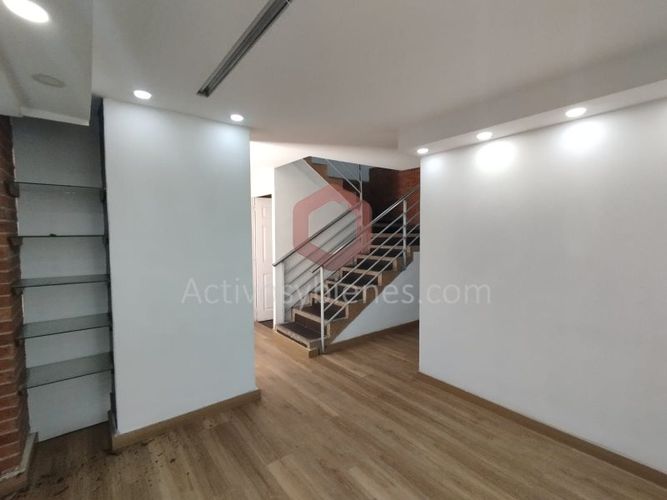 Local en arriendo en Colombia, Medellín, 68 m² · foto 15 de 17