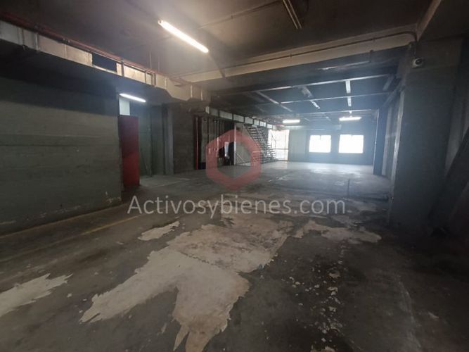 Bodega en arriendo en Laureles, Medellín, 1000 m² · foto 20 de 22