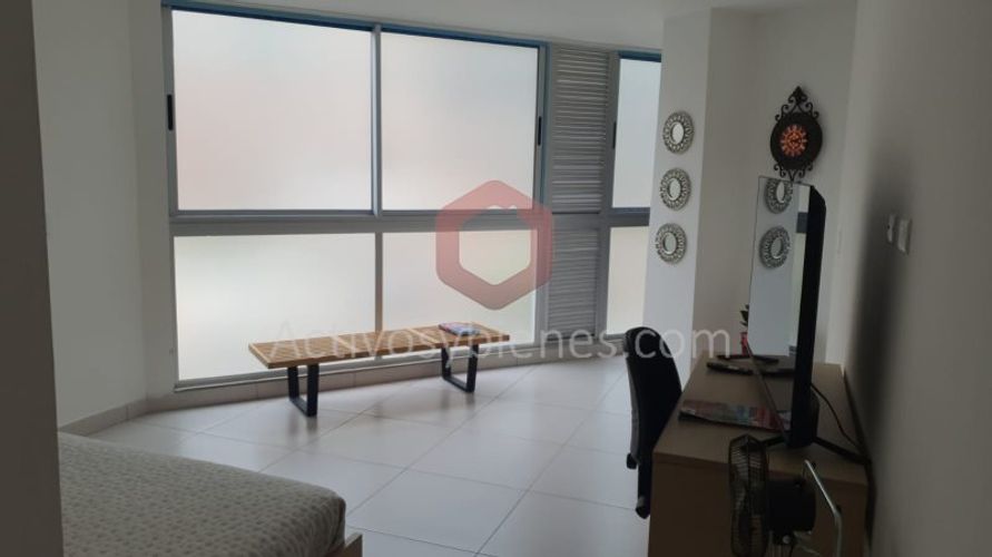 Oficina en arriendo en Laureles, Medellín, 35 m² · foto 2 de 8