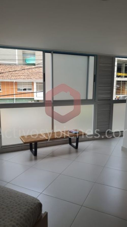 Oficina en arriendo en Laureles, Medellín, 35 m² · foto 7 de 8