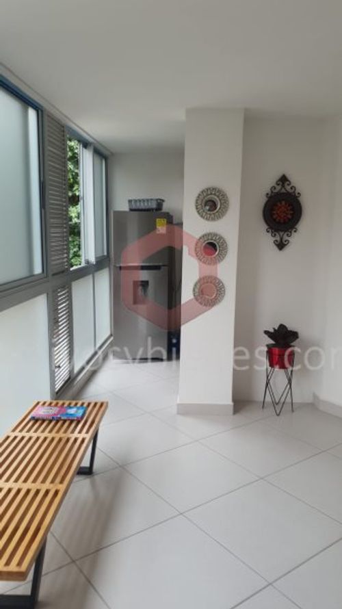 Oficina en arriendo en Laureles, Medellín, 35 m² · foto 8 de 8