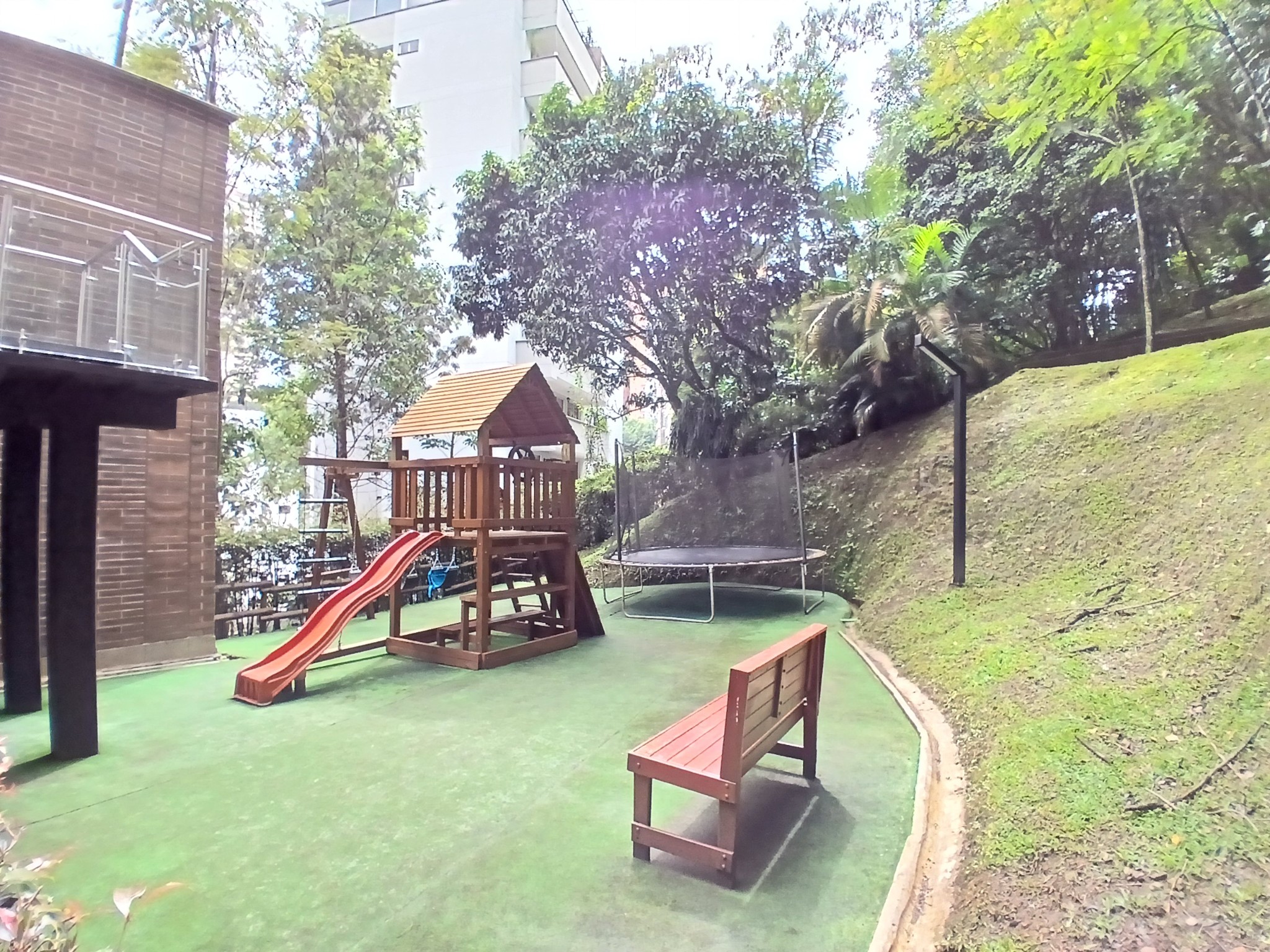 Apartamento en arriendo en El Poblado, Medellín · foto 15 de 19