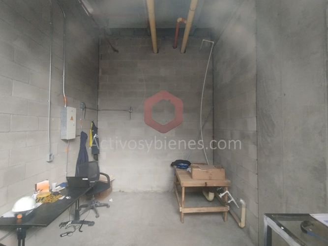 Local en arriendo en San Diego, Itagüí, 17 m² · foto 4 de 6