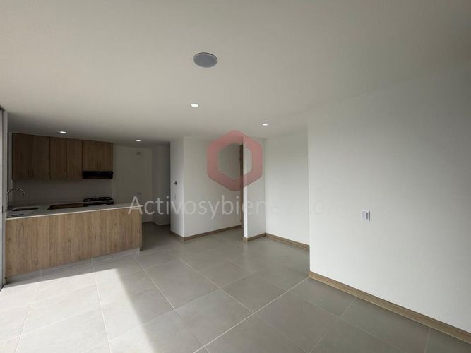 Apartamento de 3 alcobas en arriendo en Santa Ana, Rionegro, 90 m² · foto 3 de 15
