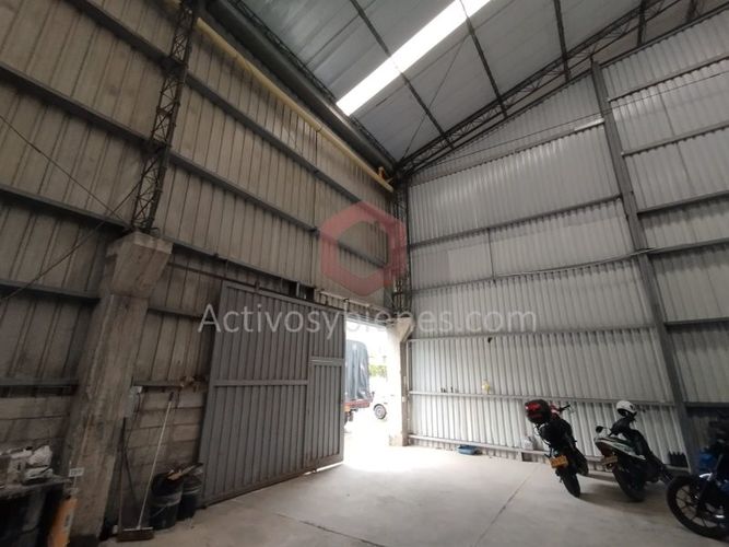 Bodega en arriendo en La Tablaza, La Estrella, 480 m² · foto 3 de 9
