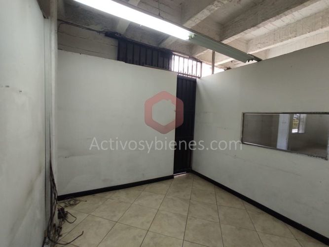 Bodega en arriendo en Trinidad, Medellín, 230 m² · foto 6 de 15