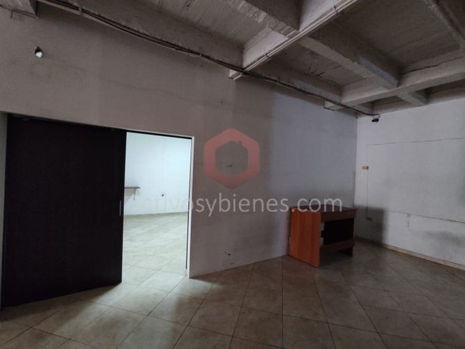 Bodega en arriendo en Trinidad, Medellín, 230 m² · foto 8 de 15