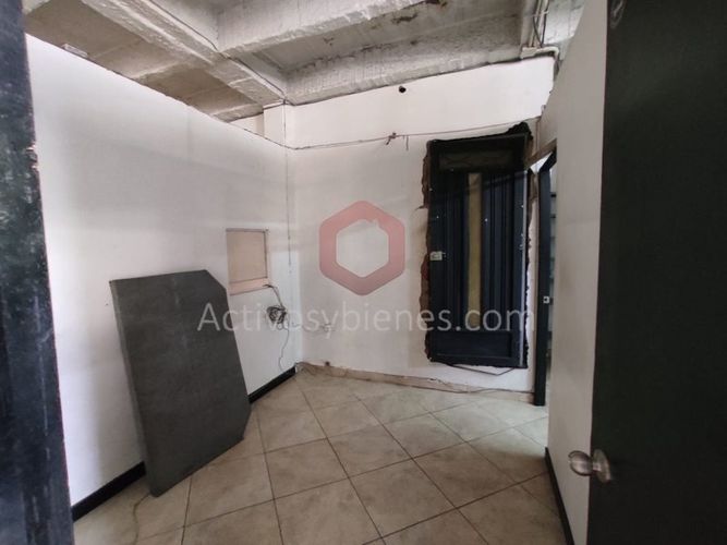 Bodega en arriendo en Trinidad, Medellín, 230 m² · foto 9 de 15