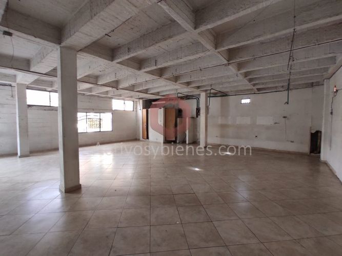 Bodega en arriendo en Trinidad, Medellín, 230 m² · foto 10 de 15