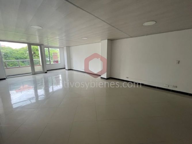 Oficina en arriendo en La Castellana, Medellín, 75 m² · foto 6 de 8