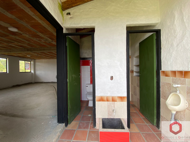 Local en arriendo en Cabeceras De Llanogrande, Rionegro, 40 m² · foto 8 de 12