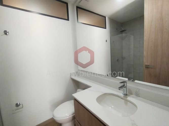 Apartamento de 2 alcobas en arriendo en Aeropuerto, Rionegro, 126 m² · foto 18 de 24