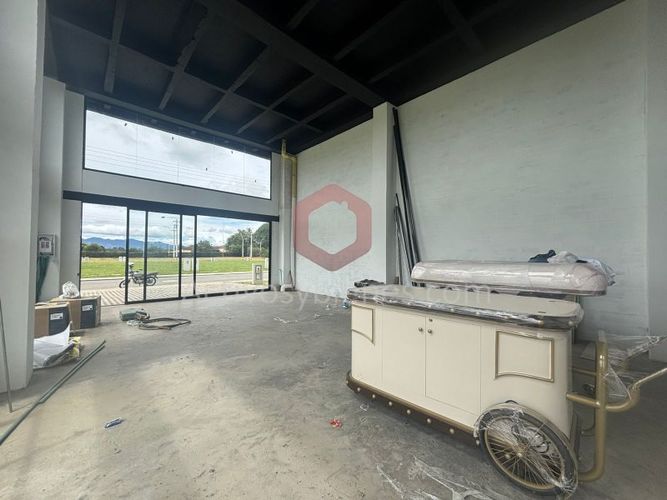 Bodega en arriendo en Aeropuerto, Rionegro, 398 m² · foto 4 de 21