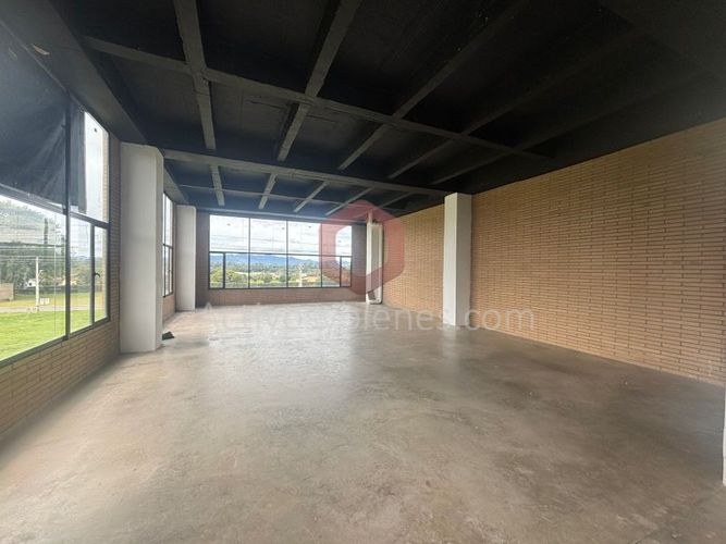 Bodega en arriendo en Aeropuerto, Rionegro, 398 m² · foto 10 de 21