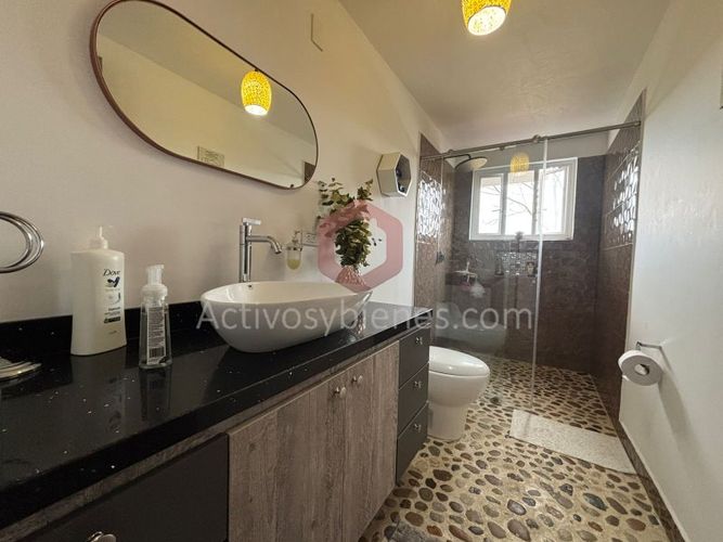 Casa de 4 alcobas en arriendo en Guarne, 1500 m² · foto 14 de 24