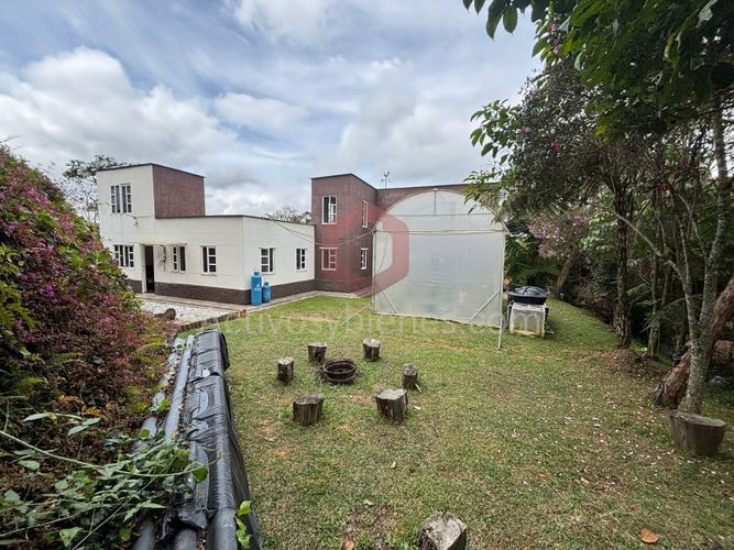Casa de 4 alcobas en arriendo en Guarne, 1500 m² · foto 20 de 24