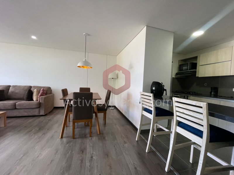 Apartamento en arriendo en Llano Grande, Medellín · foto 2 de 18