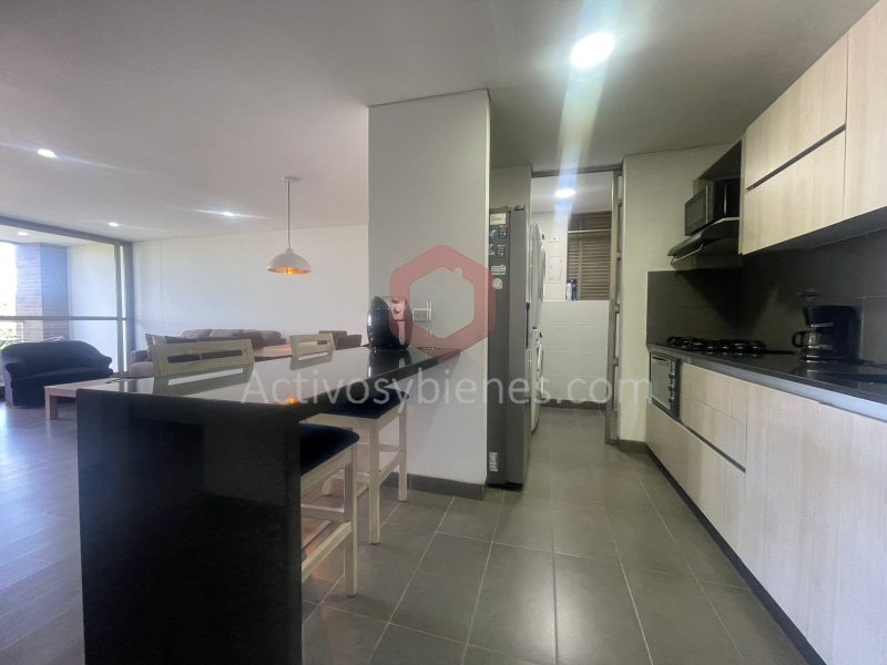 Apartamento en arriendo en Llano Grande, Medellín · foto 5 de 18