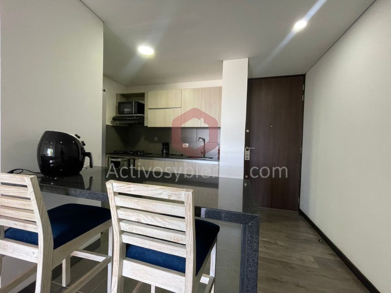 Apartamento en arriendo en Llano Grande, Medellín · foto 6 de 18