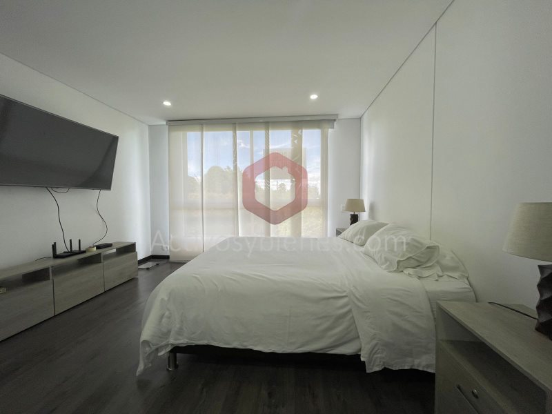 Apartamento en arriendo en Llano Grande, Medellín · foto 8 de 18
