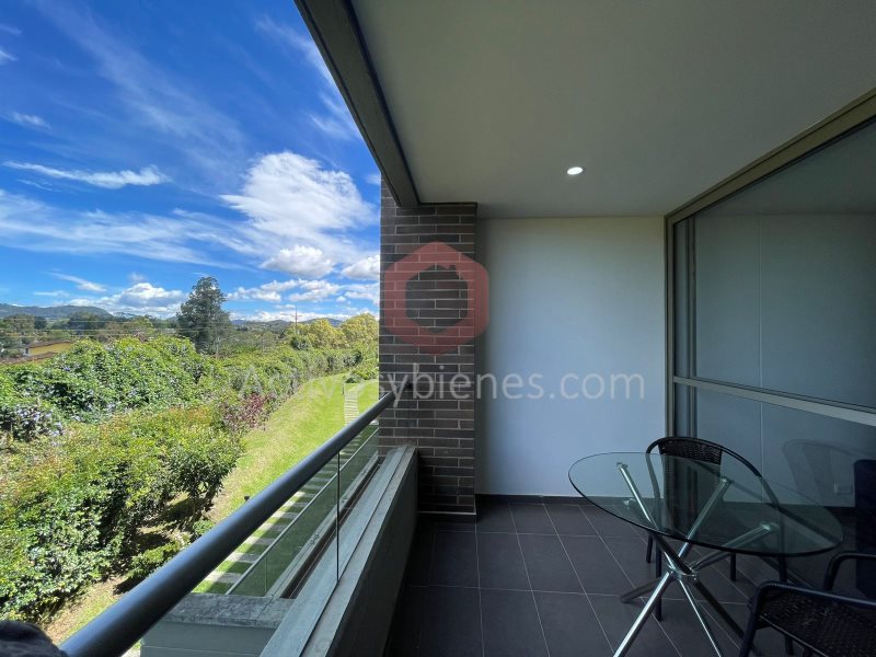 Apartamento en arriendo en Llano Grande, Medellín · foto 14 de 18
